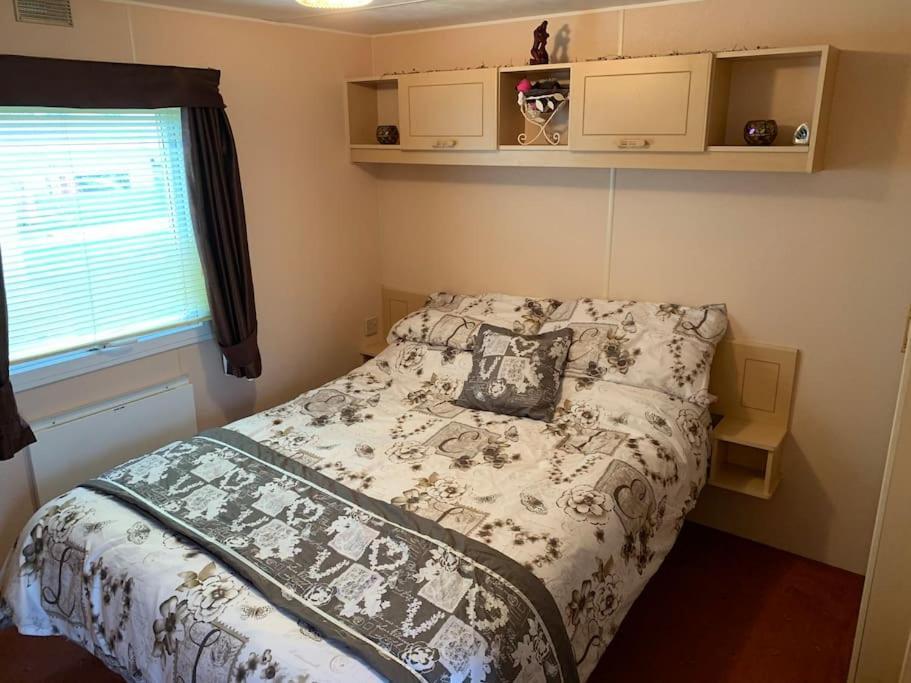 6 Berth Caravan On Sealands Site. Double Glazing Villa Ingoldmells Exterior photo