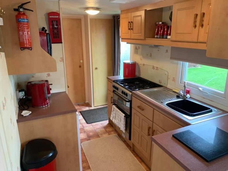 6 Berth Caravan On Sealands Site. Double Glazing Villa Ingoldmells Exterior photo